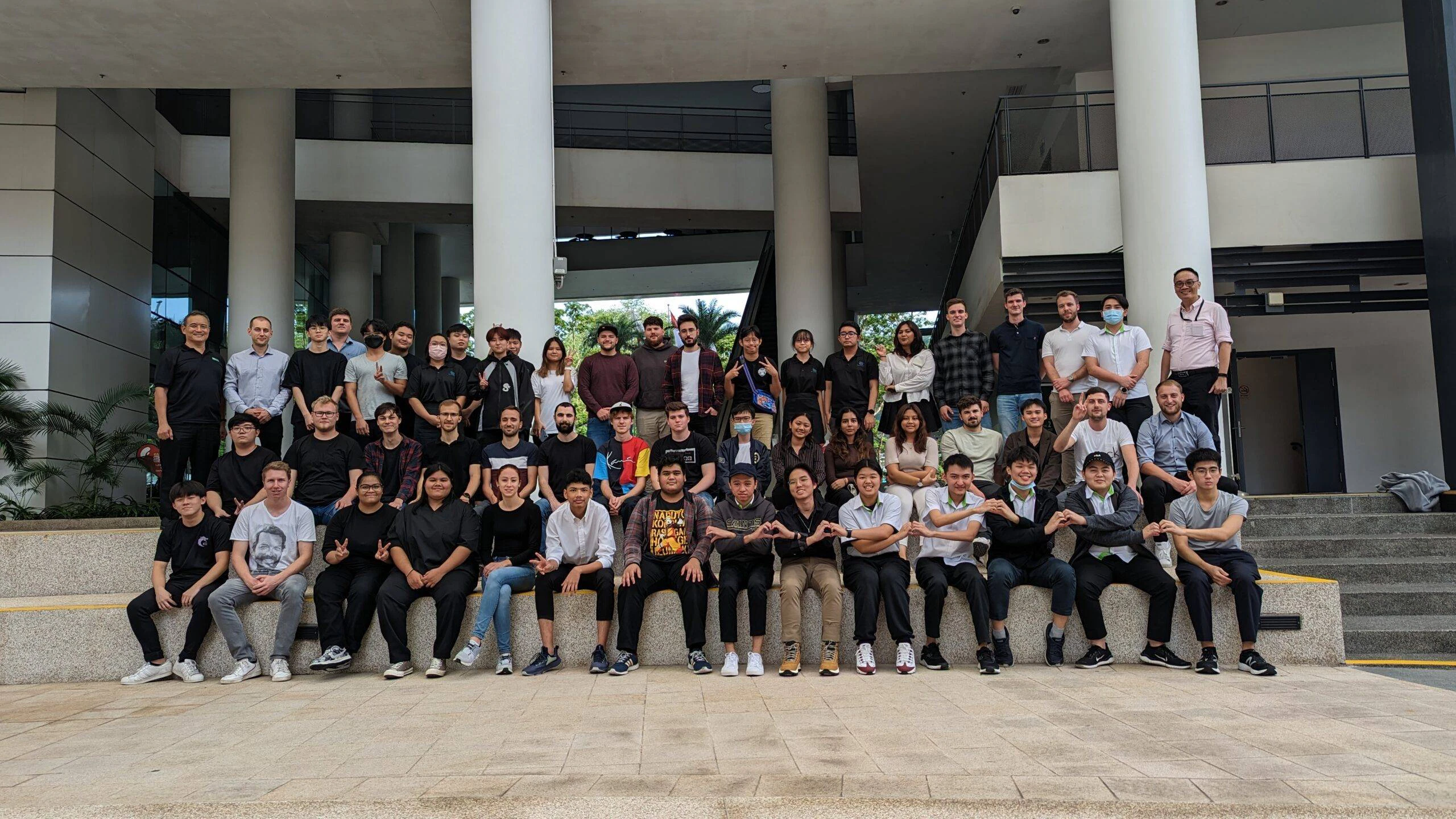 Die Technikerschule Neumarkt meldet sich aus Singapur zurück