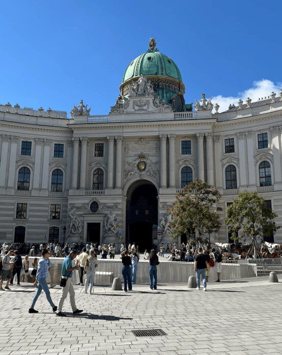 ERASMUS: Hofburg Aussen